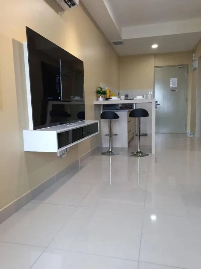 Rizky D'Bali Homestay @ Bali Residents Melaka 0*, ملقا
